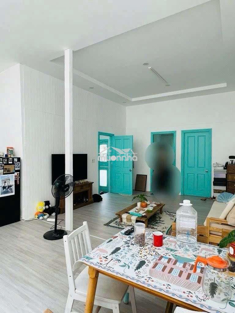 Vài bước ra phố tây - bùi viện - lê thị riêng -quận 1 - 6x15m - 30 tỷ - 4