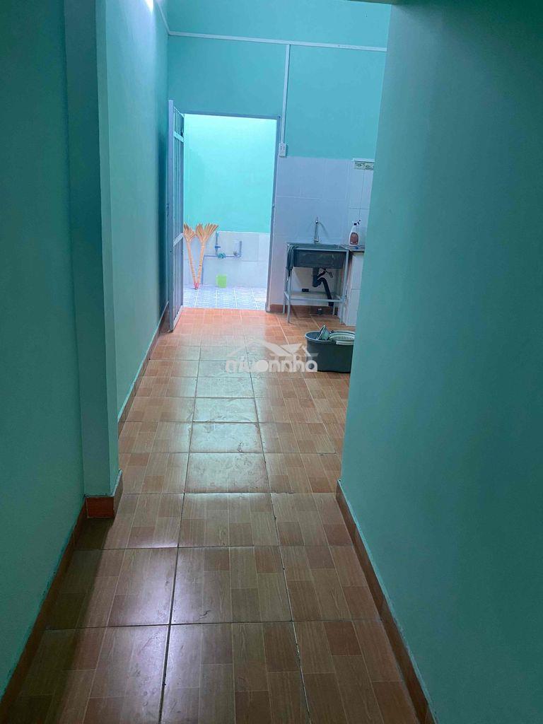 Nhà sửa mới cho thuê 8tr - 3