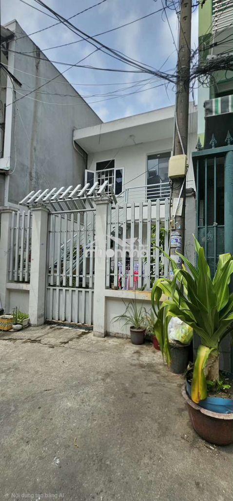 Bán nhà đường hòa bình - tô hiệu - (74,5m2 - 2 tầng) - giáp ranh q.11  - 2