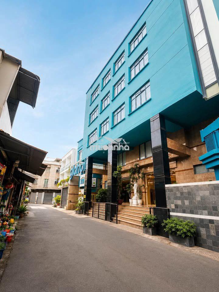 Bán nhà đất tặng nhà đường 8m cạnh pandora79m² ngang 4,5 giá chỉ 6.x - 4
