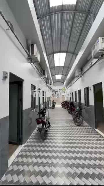 Dãy nhà gác lửng liền kề máy lạnh mới xây tỉnh lộ 10 trần văn giàu - 2