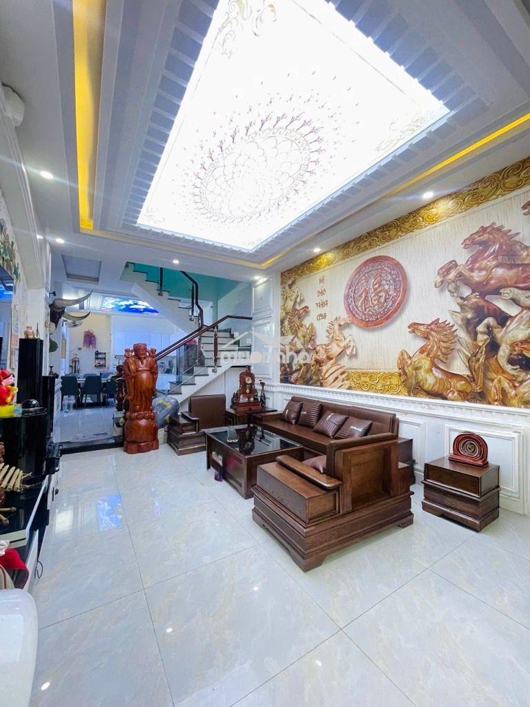 Hơn 5 tỷ-nhà q12,xe hơi , đường 7m, có lề, trải nhựa,dt 4x16m, xây 4t - 2