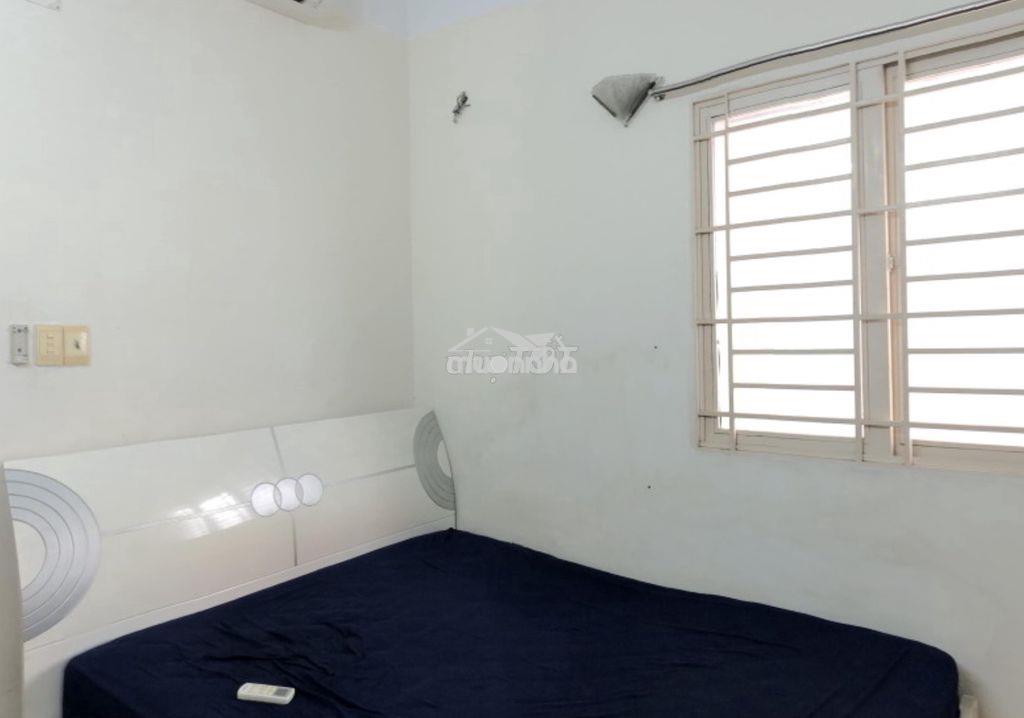 Cho thuê căn hộ phú thọ q.11 gần đh bách khoa. căn 2pn - có bancon - 3