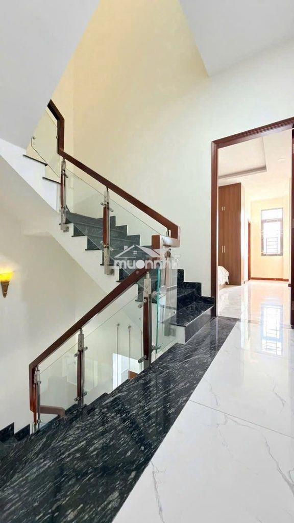 Ho thuê nhà 1 trệt 2 lầu  kdc hoàng hùng, nguyễn thị khắp dĩ an - 3
