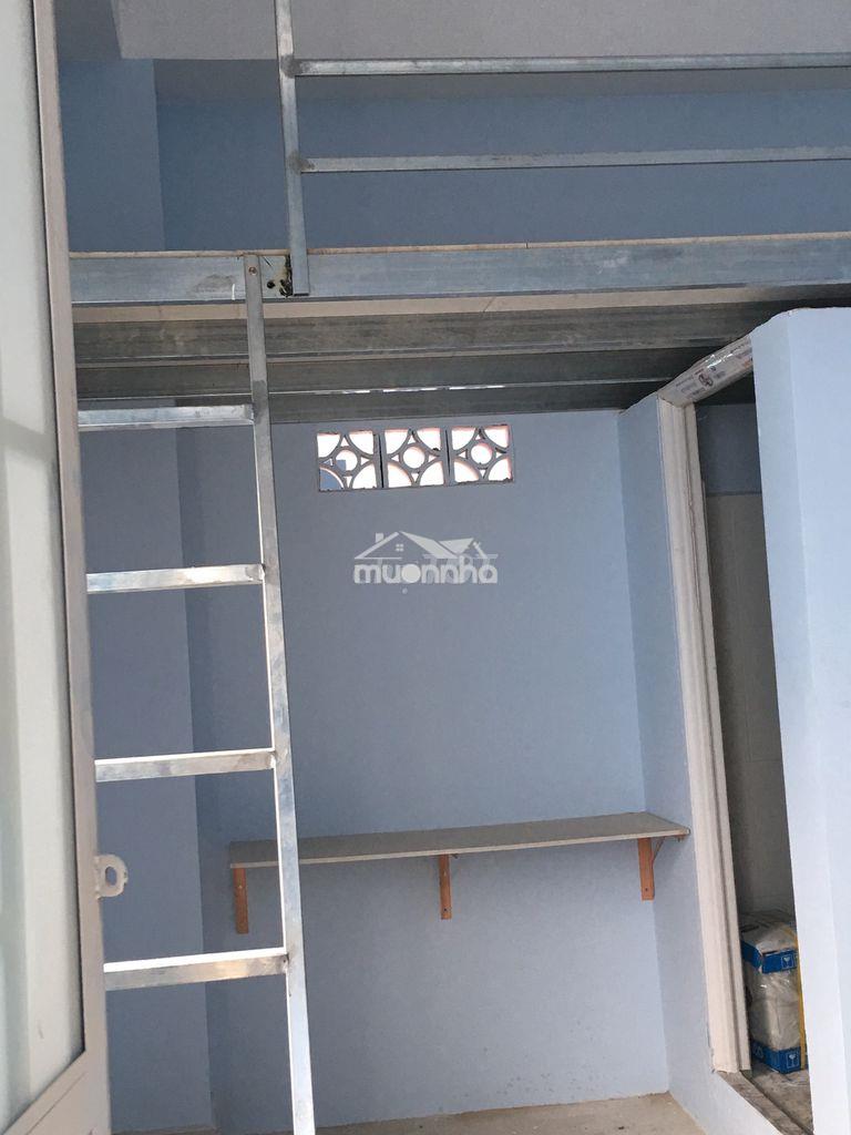 Phòng trọ 18m2 có gác, kệ bếp đường nguyễn văn quá quận 12 - 4