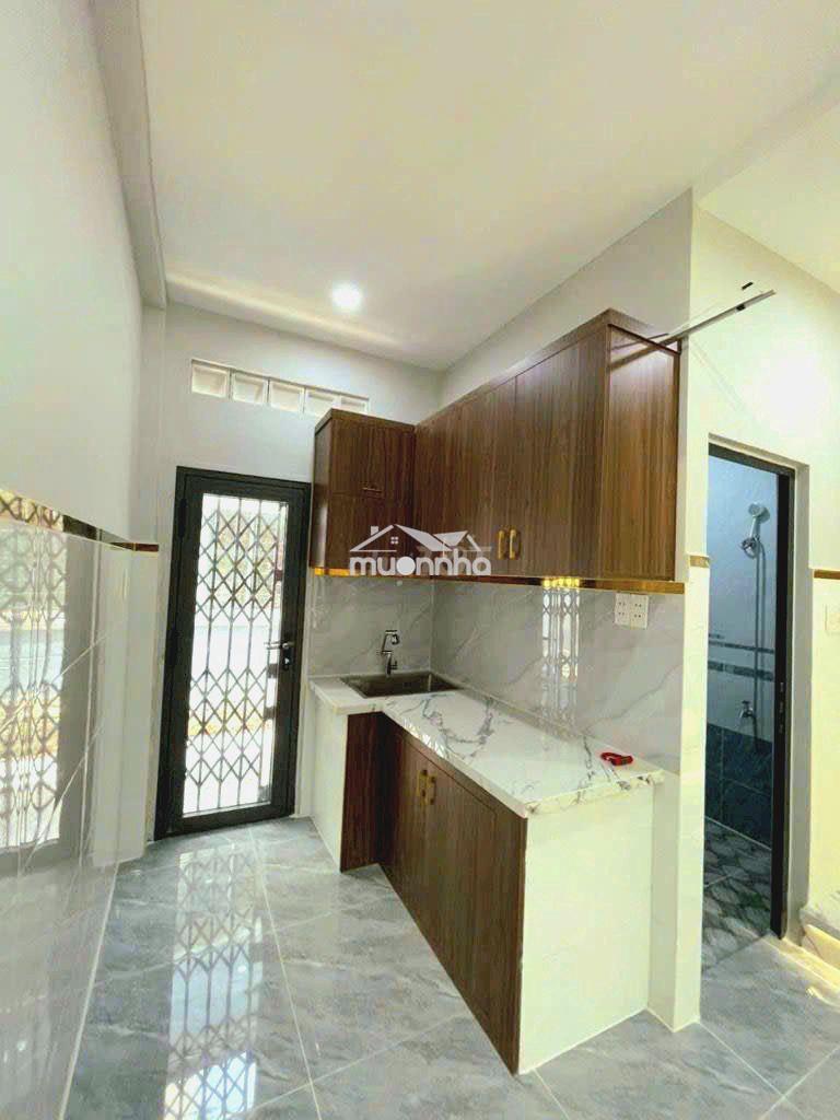 Nhà đẹp - ở ngay - sát quận 6 - 3 tỷ 800tr - 2 phòng ngủ - ngang 3,5m - 2