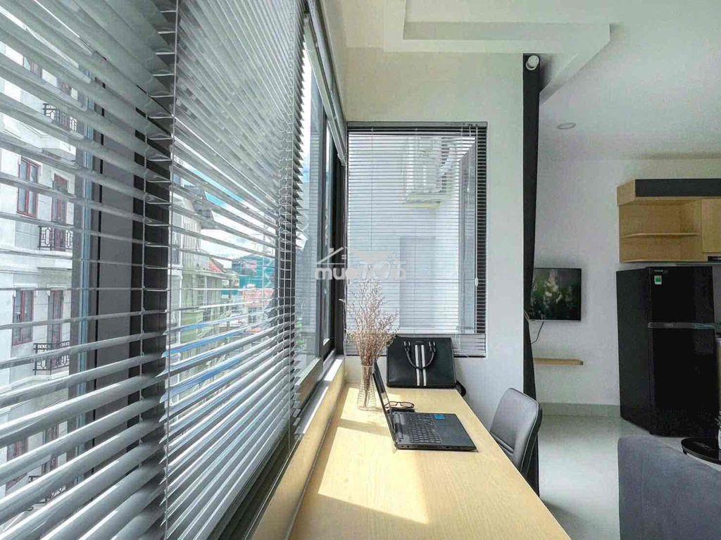 Cho thuê căn hộ ban công thoáng mát nằm gần cầu sài gòn - 2