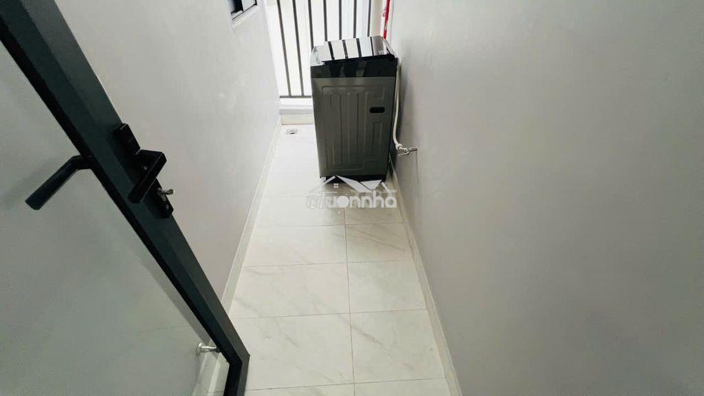 Ngộp ngân hàng - nhận nhà ngay - không có căn thứ 2 - sổ hồng riêng - 3
