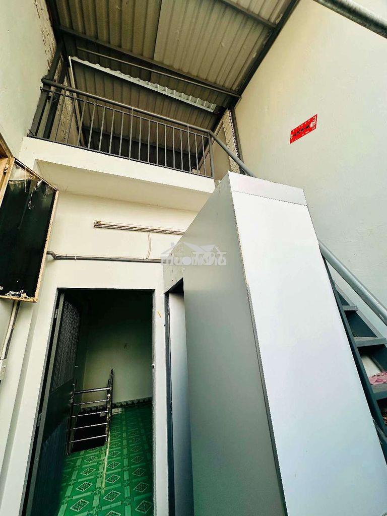 Bán gấp nhà gần chợ trần văn quang - tân bình. 