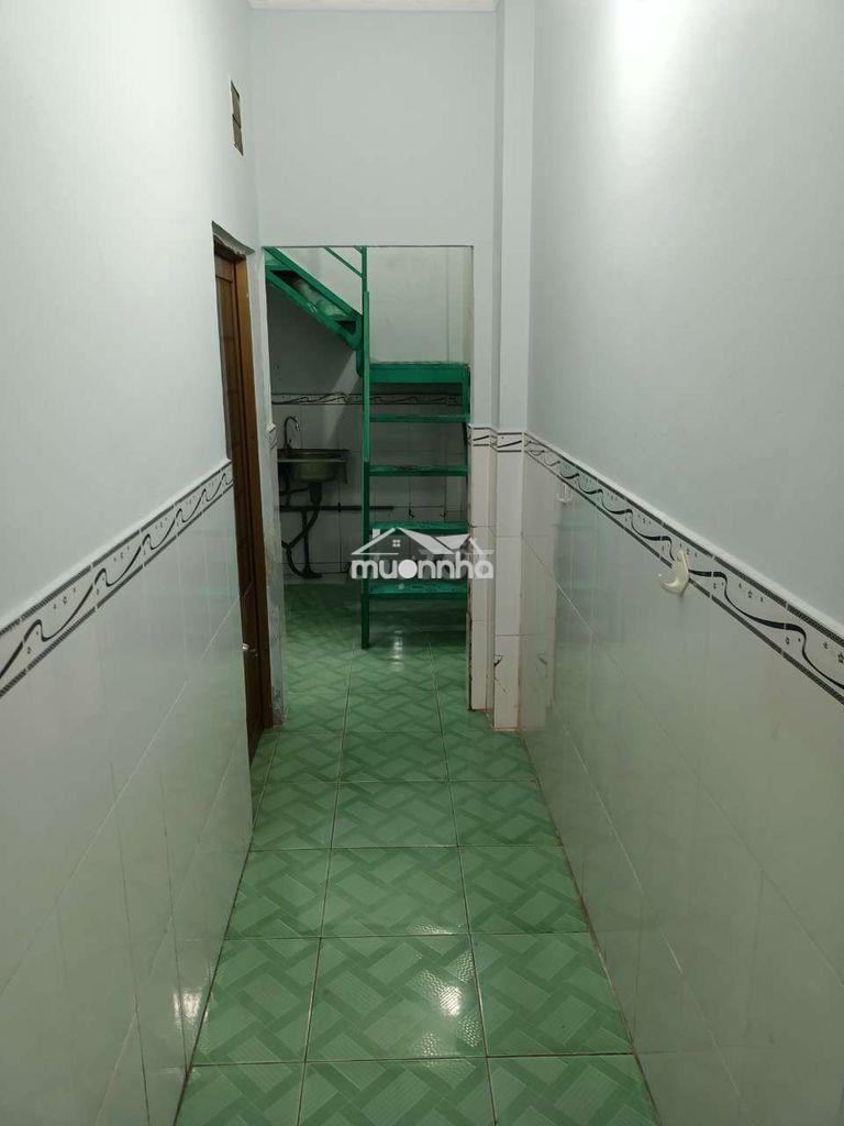 Nhà nguyên căn một trệt một lầu  tận kiểng q7 - 3