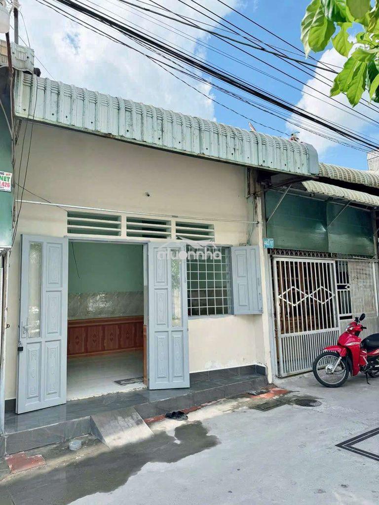 Nhà gần ngã ba cây điệp phường tân đông hiệp tp dĩ an