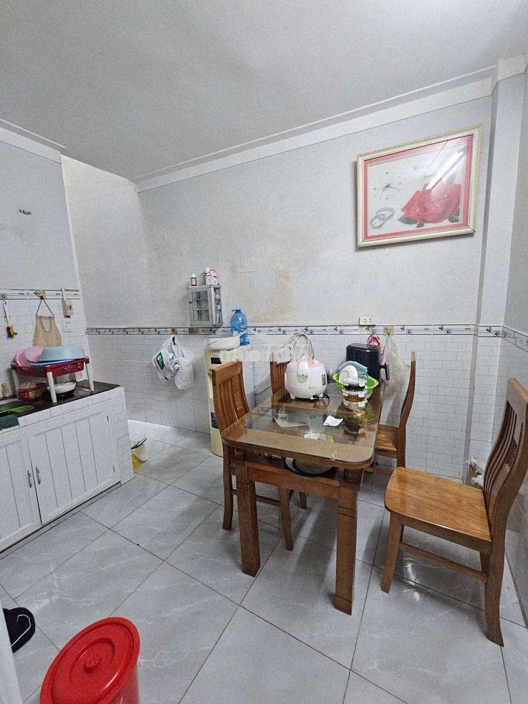 Nhà cấp 4 gần bệnh viện dĩ an giá 5 triệu - 2