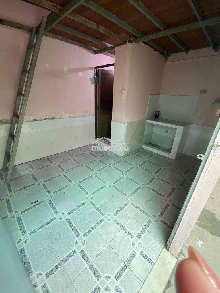 Cho thuê phòng trọ đào sư tích xã phước kiển, giá 2tr - 2