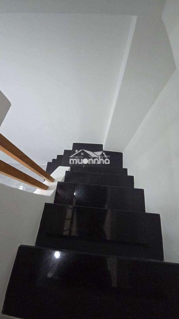 Nhà trần hưng đạo, p.phạm ngũ lão, quận 1 - 3