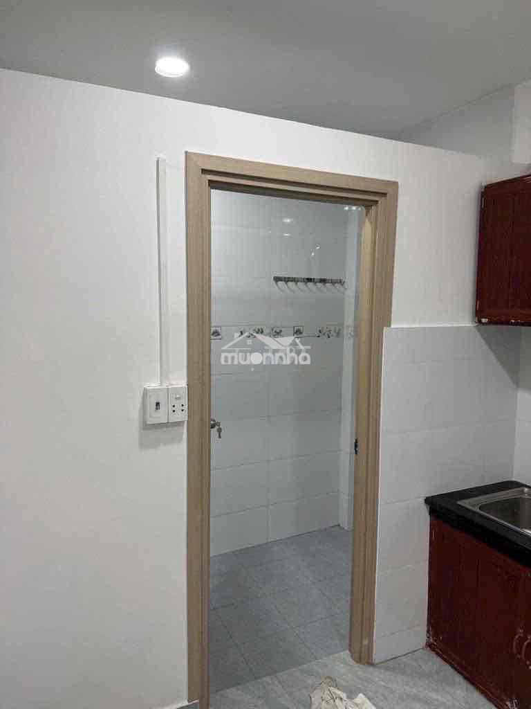 Hẻm 6m thông tktq ngay aeon. 4x17m trống suốt nhà mới. 1 lầu 2pn. - 2