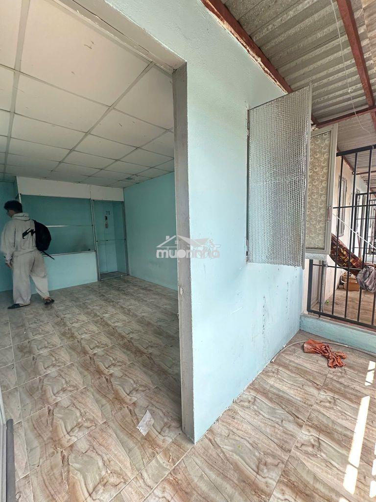 Cho thuê phòng trọ, dạng 1 trệt 1 lầu, có ban công, cửa sổ trời - 4