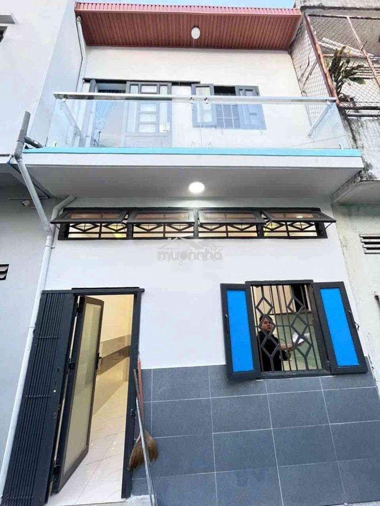 Nhà bán 2 mặt tiền hẻm xe hơi bùi minh trực - ko qh- ngang 4m- 5.4 tỷ - 2