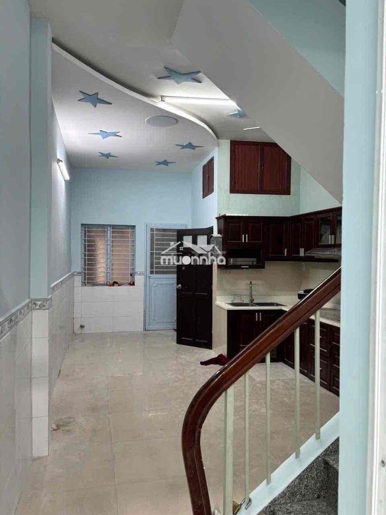 Nhà thuê hẻm lớn lạc long quân gần chợ tân bình - 2