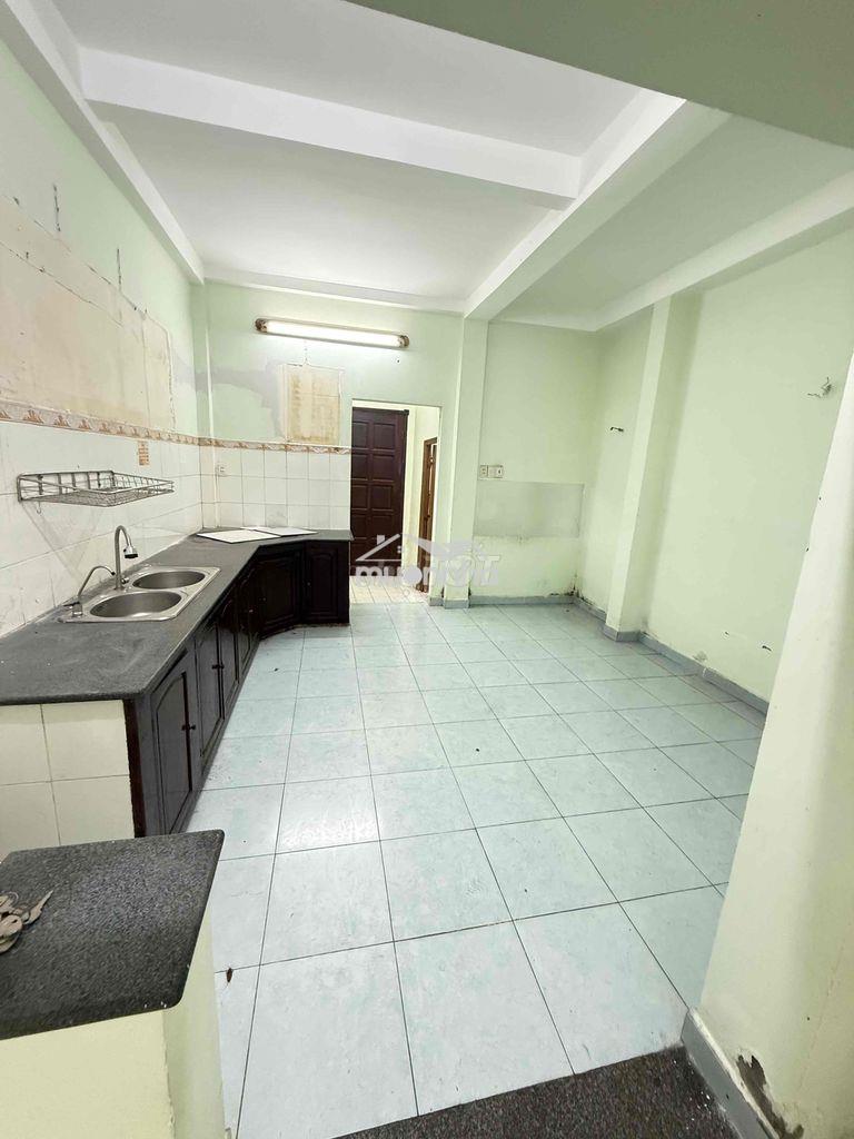 2 căn nhà mt bạch mã - cửu long quận 10  ( dt: 4,5x26 ) - 4