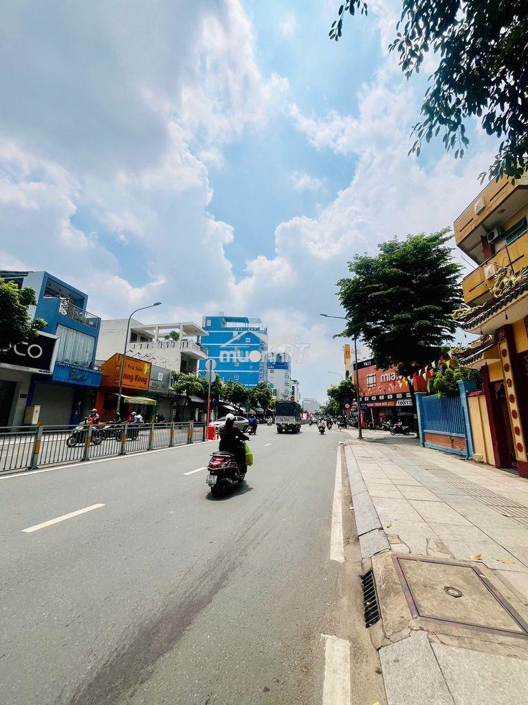 Cho thuê nhà nguyên căn góc 2 mặt tiền đường luỹ bán bích 4,5x18m suốt - 2