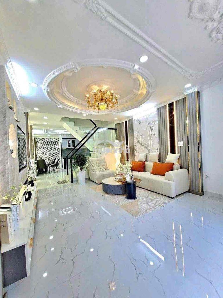 Nhà mới vào ở liền đường huỳnh tấn phát sát quận 7. - 2