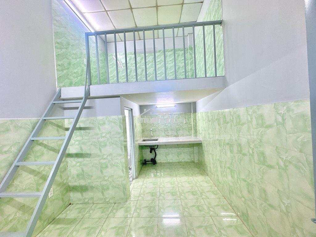 Gác cao, view ban công thoáng mát, có ml - ngay ngã tư thủ đức - 2