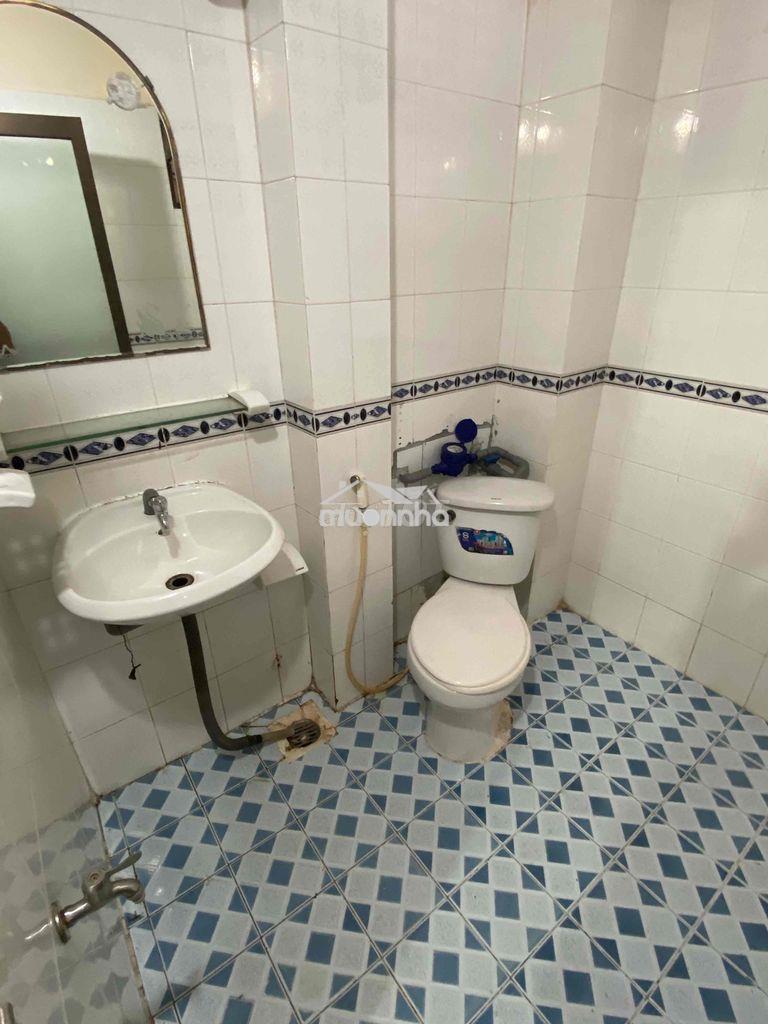 Phòng 25m2 - cửa sổ ngay âu cơ - svd phú thọ - 3