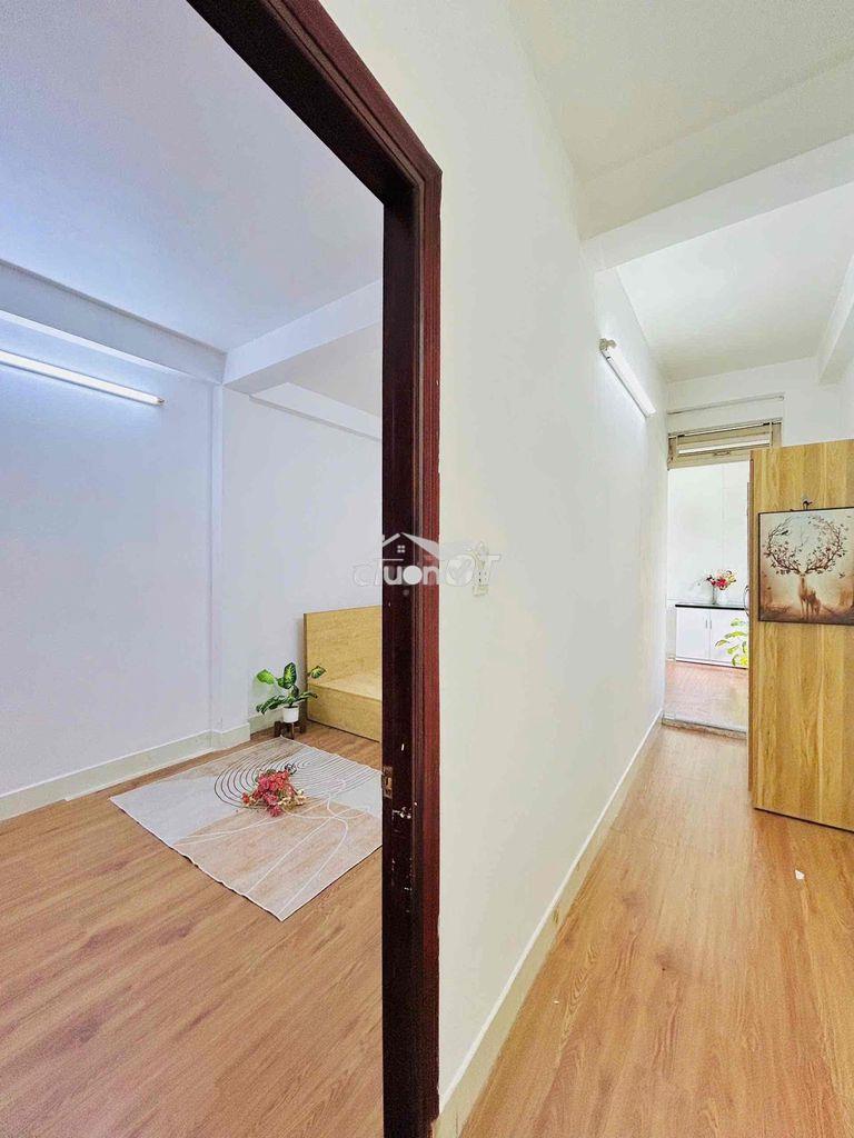 🎯🎯1pn tách bếp ngay ngã 4 bà điểm phan văn hớn full nội thất mới
