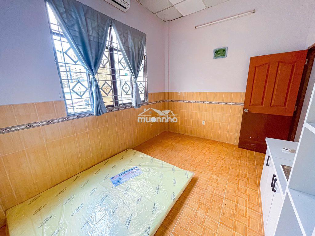 Phòng cửa sổ chân cầu rạch đỉa gần lotte , rmit, đh tôn đức thắng - 3