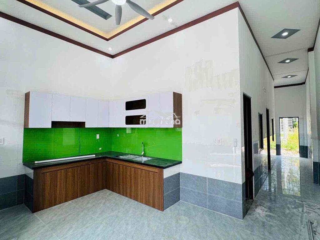 Hướng đông (đang vào hoàn thiện 80%) nhà cấp 4 - kp. an lợi, p. hoà l - 2