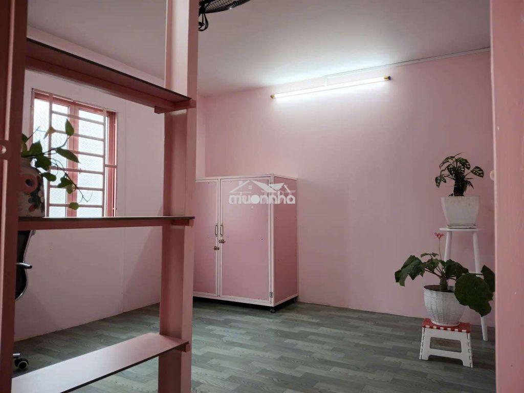Cho thuê phòng dành cho sv, hẻm 1041 trần xuân soạn, phường tân hưng. - 3