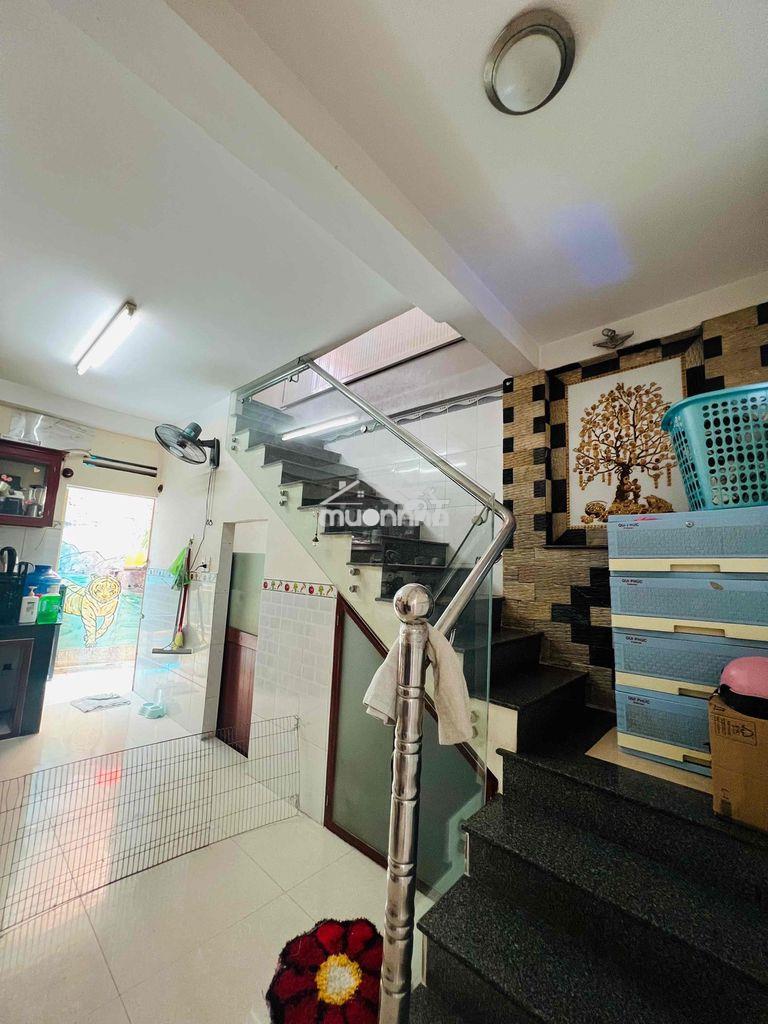 Nhà đẹp hxh âu cơ 2 tầng giáp ranh q11 giá trên 4.5 tỷ - 3