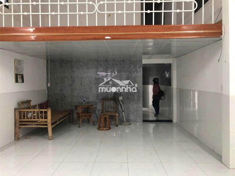 🇻🇳 Cho thuê nhà đường: nguyễn phan vinh - diện tích rộng