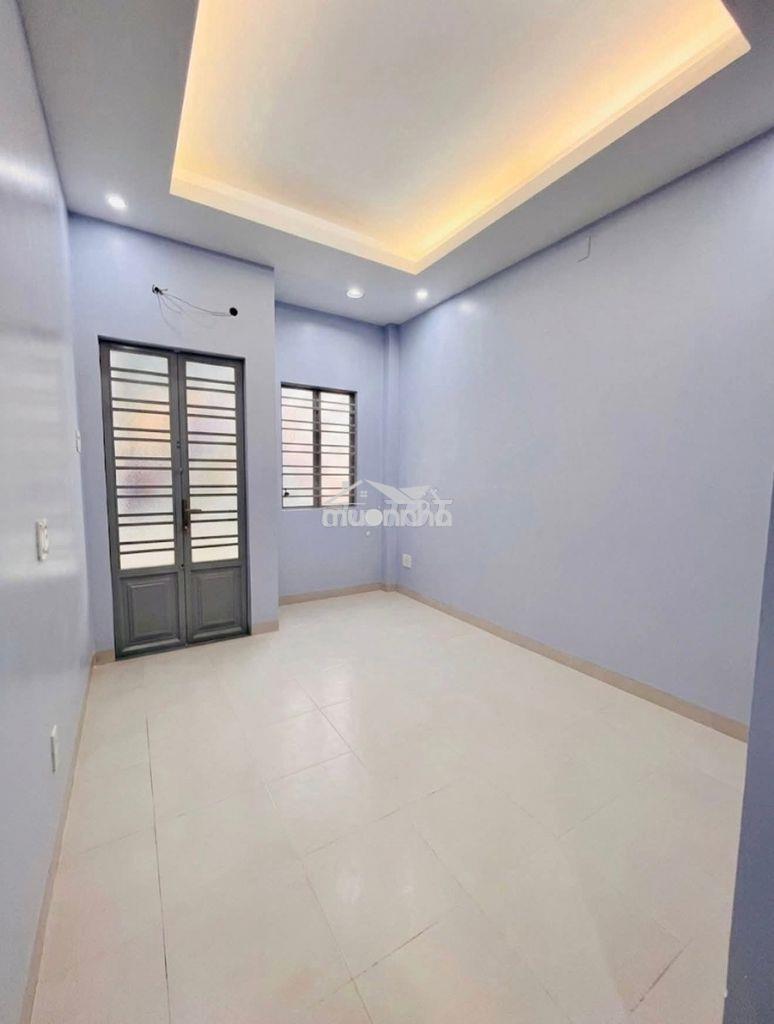 Nhà tôn đản q4- 5 lầu đúc- 3x7m- hẻm 1 xẹt - chỉ 3 tỷ nhỉnh - 3