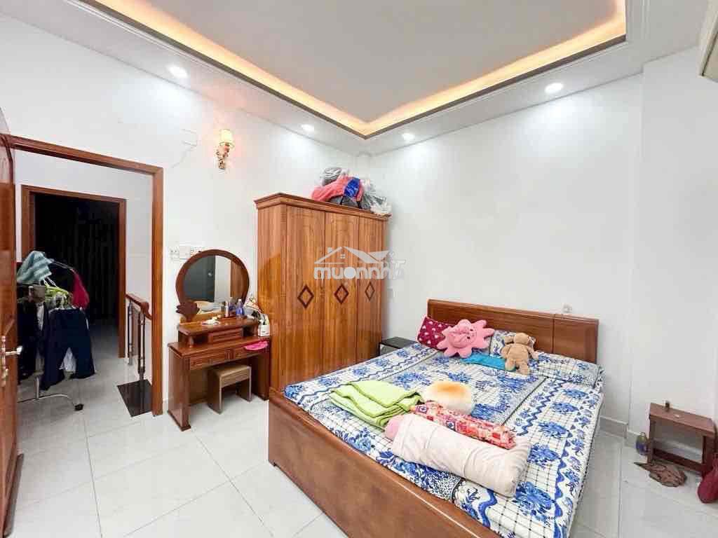 Nhà đẹp 2 tầng – sổ hồng riêng thị trấn nhà bè •diện tích: 4m x 13m - 4