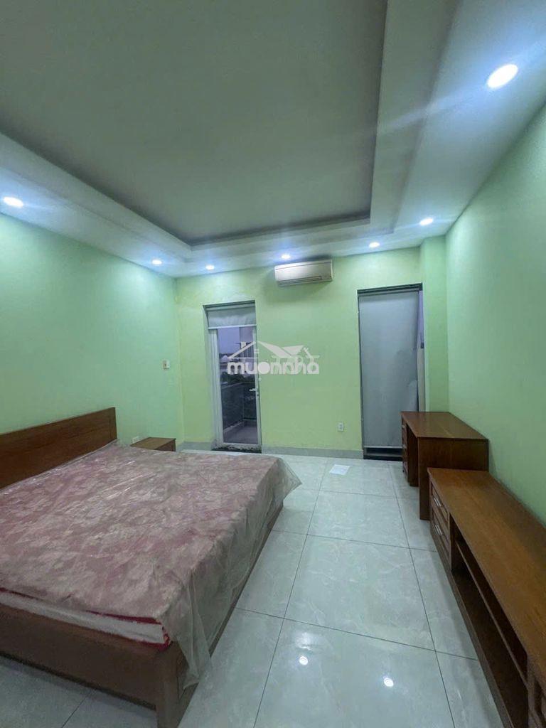 Cho thuê tầng 3 và 4 căn nhà mặt tiền đường 23 view sông sài gòn 160m2
