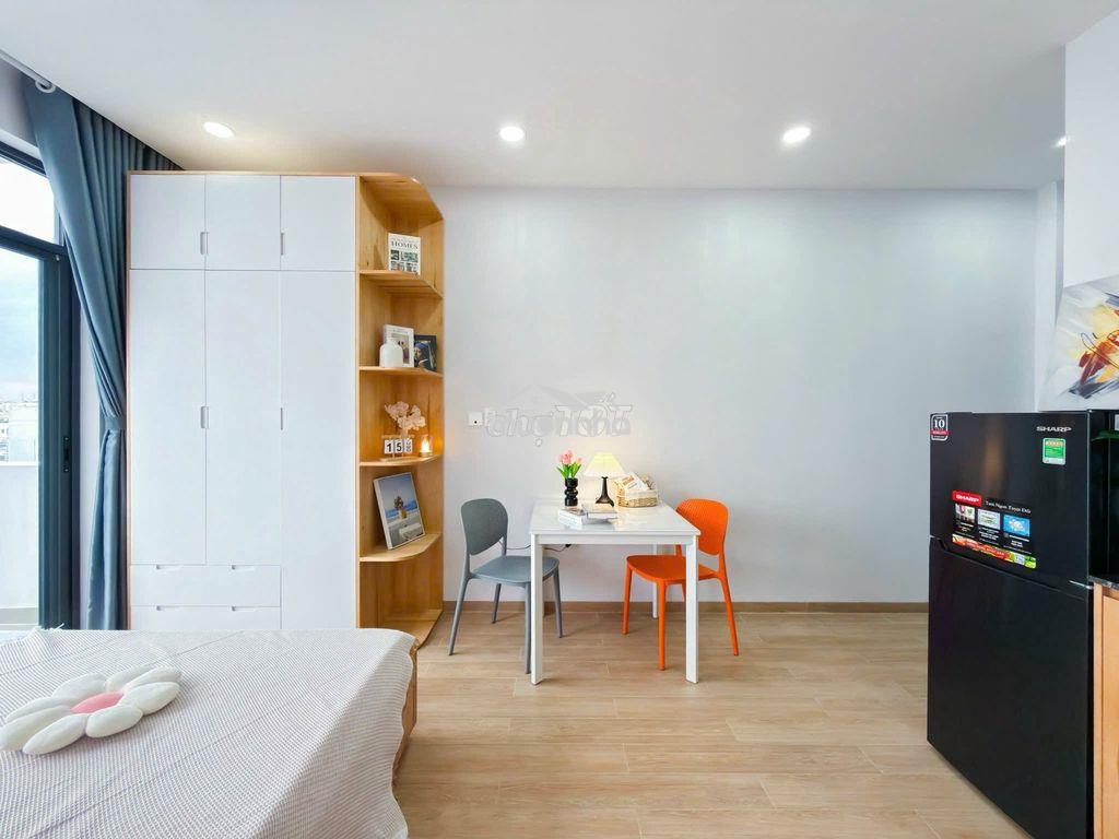 Chính chủ cho thuê căn hộ studio mới toanh - ban công - máy giặt riêng - 2