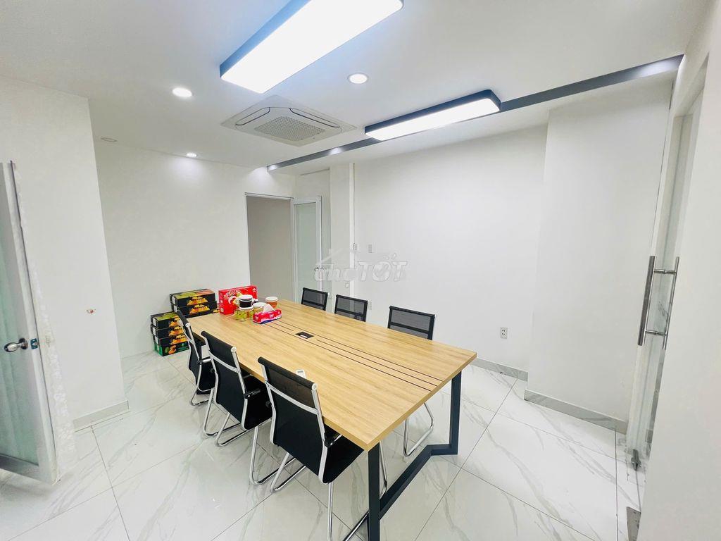 Cho thuê nguyên sàn văn phòng trệt + lửng 120m2 sẵn bàn ghế máy lạnh - 4