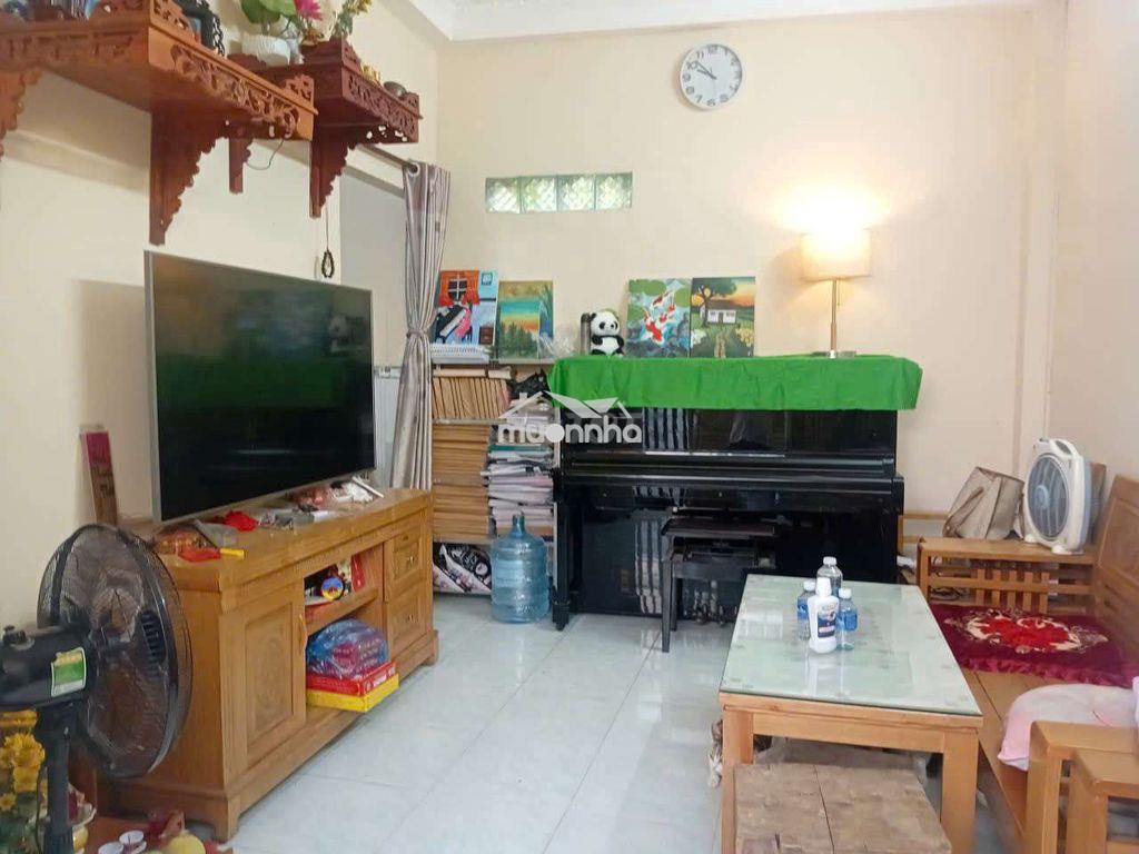3,85 tỷ - nhà trống, sổ riêng - nhận ở nhay - 2 pn - 35m2 - - 3