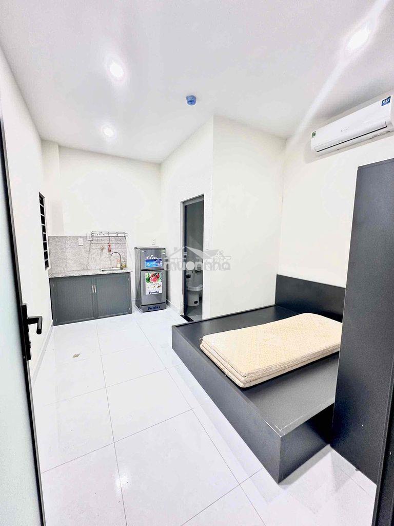 Căn hộ ngay cầu vượt lê văn việt, full nội thất ở liền - 4