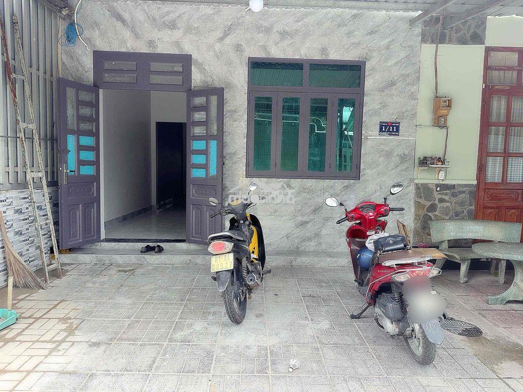 Cho thuê nhà mới riêng nguyên căn trệt lầu 3 p ngủ giá 8tr/th - 2