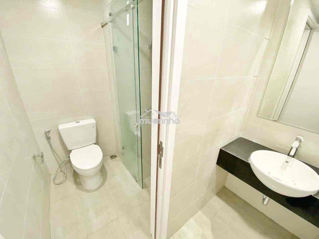 Bán gấp căn 1pn+1 56m2 giá 2.6 tỷ nhà mới, sổ sẵn, gần q2 - 4