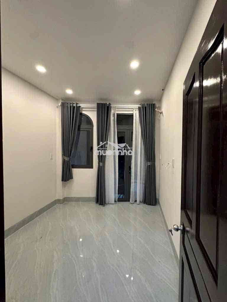 Nhà 3 tầng đẹp — gần hậu giang minh phụng văn thân (3m x 11m) 31m2 - 3