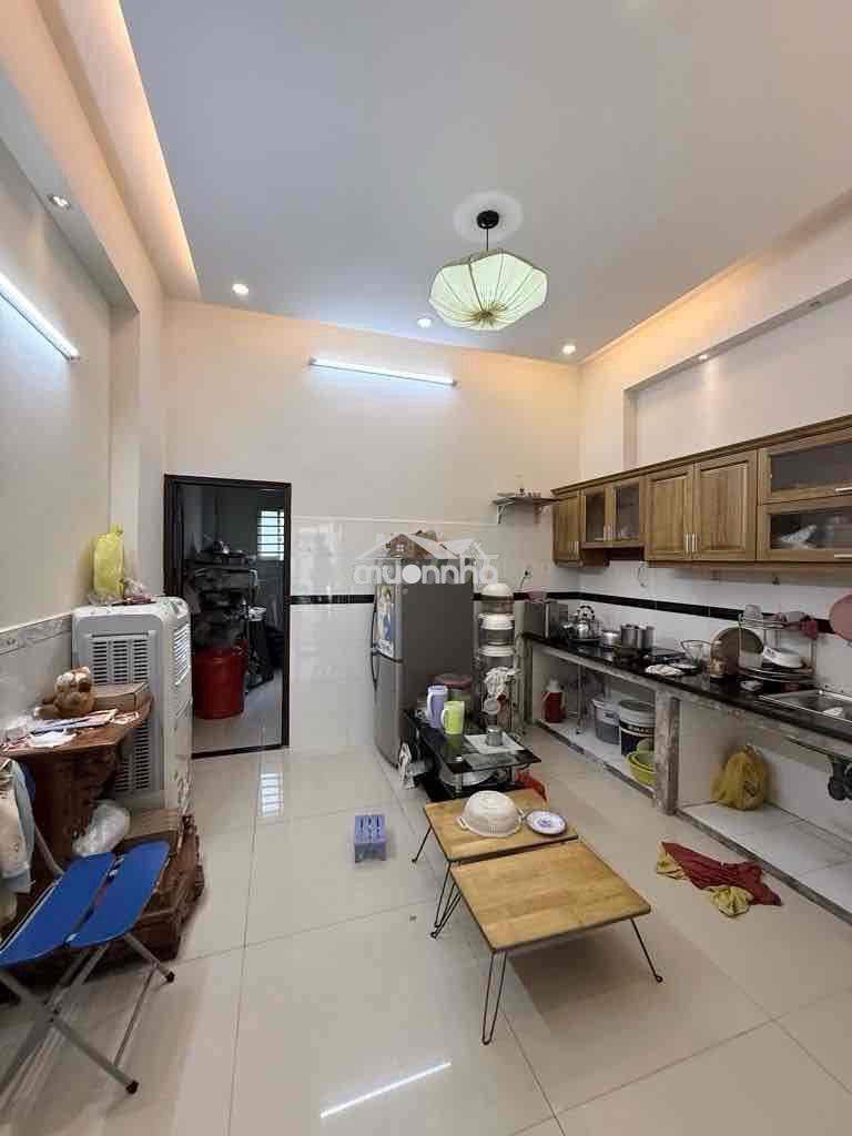 Hẻm xe hơi - 68m2( 4 x 17 ) - kg lỗi - chỉ 5.8 tỷ tl - 3