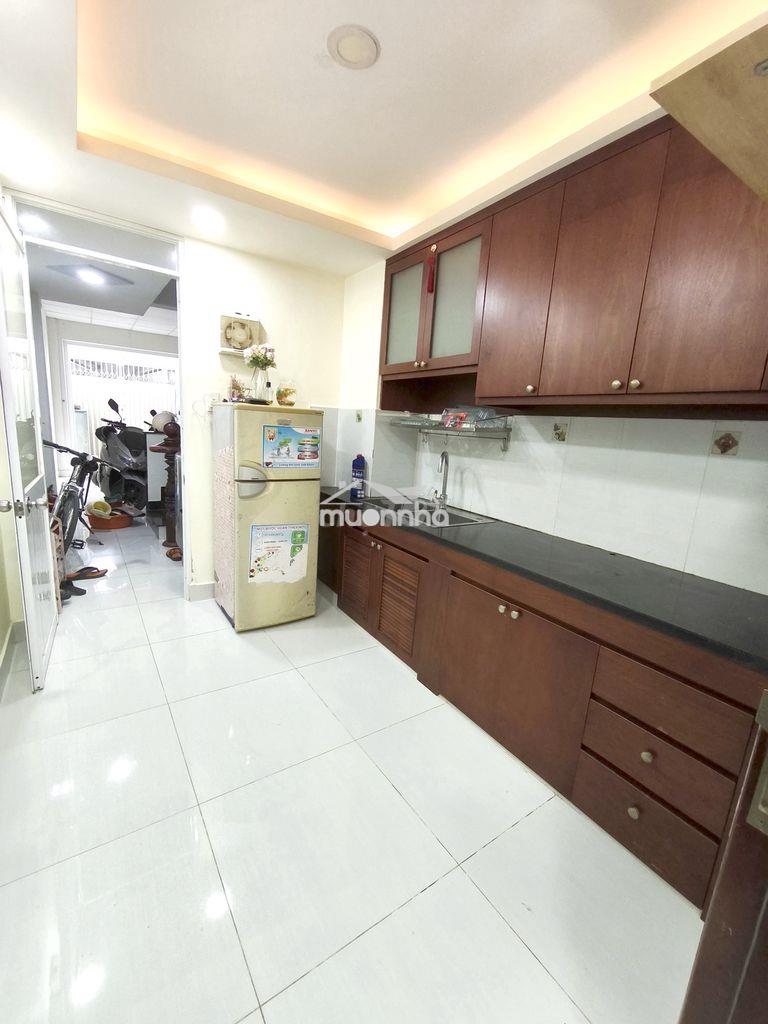 Hot!!! 1 phòng ngủ tách bếp - 30m2 -  giá rẻ chỉ 4,7tr - 4