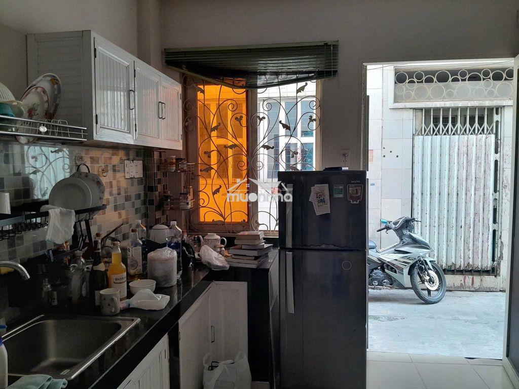 Cho thuê nhà 2 phòng ngủ hẻm 392/16 đường cao thắng, p.12 quận 10 - 2