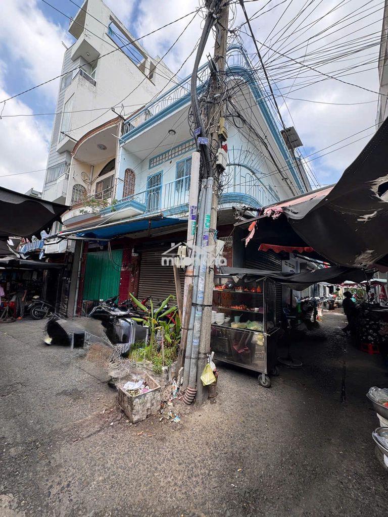 Cho thuê nhà góc nguyễn sơn ngay chợ 4,5x16 1 trệt 1 lầu sân thượng - 3