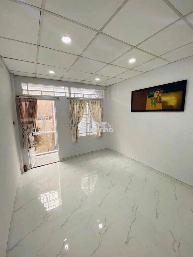 Hiếm - nhà 2 mặt hẻm - cách mặt tiền 50m - vạn kiếp - 37m2 - hđt 11tr - 4