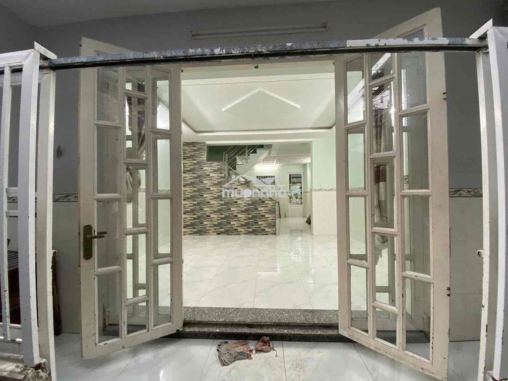 Nhà nguyên căn cho thuê 1 trệt 1 lầu 2 phòng ngủ 2 toilet - 4
