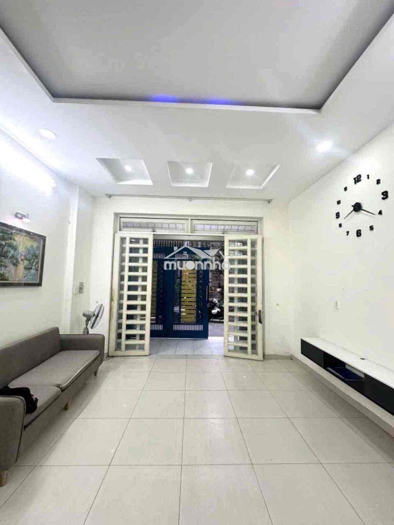 Nhà 4 tầng- khu hồng long-xe hơi ngủ nhà-gần vạn phúc city